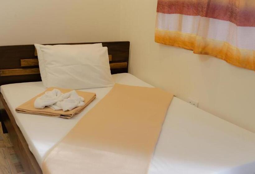 اتاق استاندارد چهار تخته با چشمانداز دریا, Southdrive Beach Resort