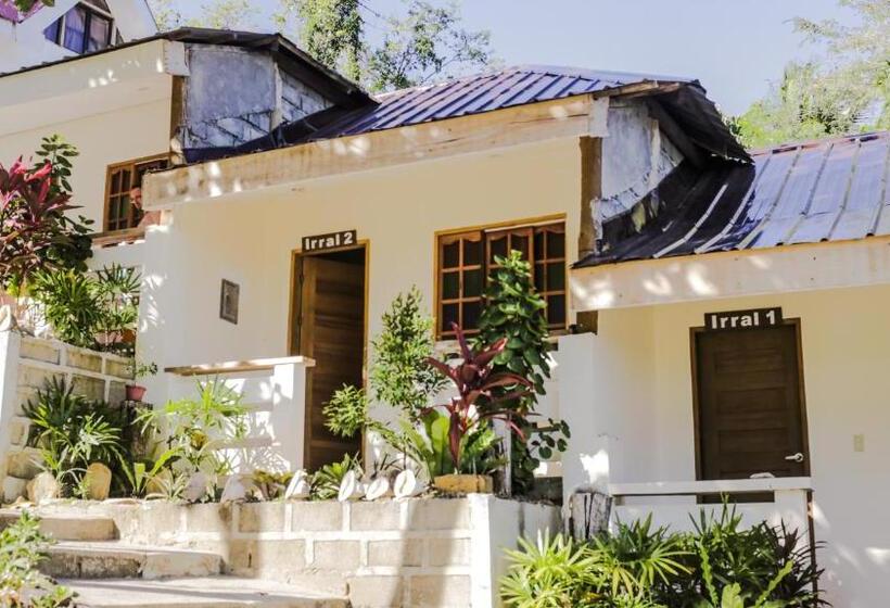 اتاق استاندارد چهار تخته با چشمانداز دریا, Southdrive Beach Resort