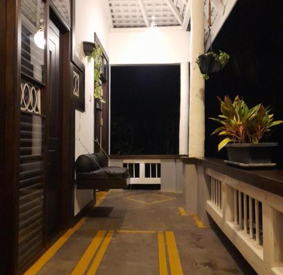 标准间, Villa Gady