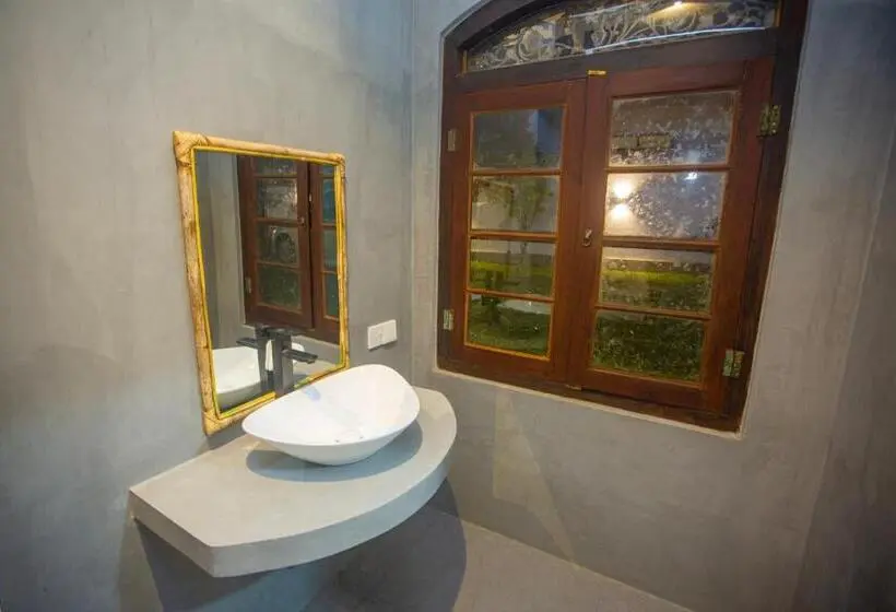 Standard-huone, Villa Risithenmi