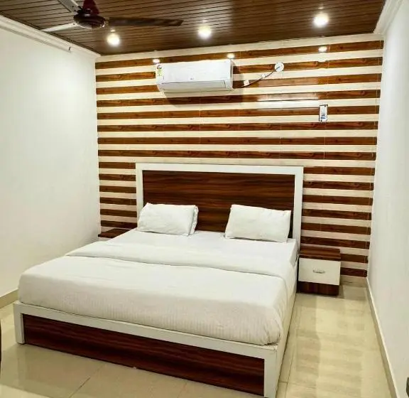 Deluxe-huone, Walk Inn