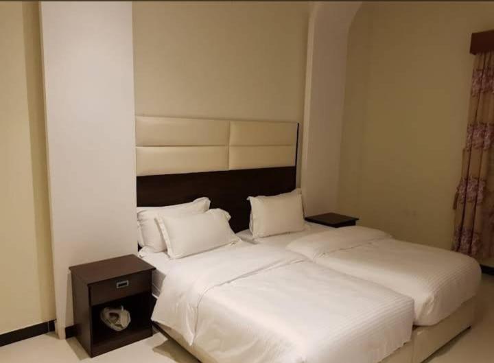 2ベッドルームアパートメント, أجنحة ميثاق الفندقية