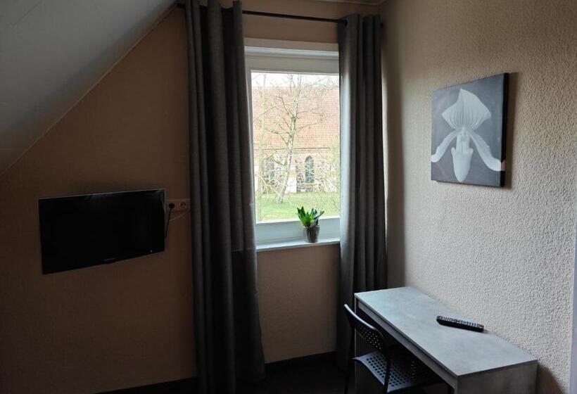 家庭间, Gasthaus Zur Riete