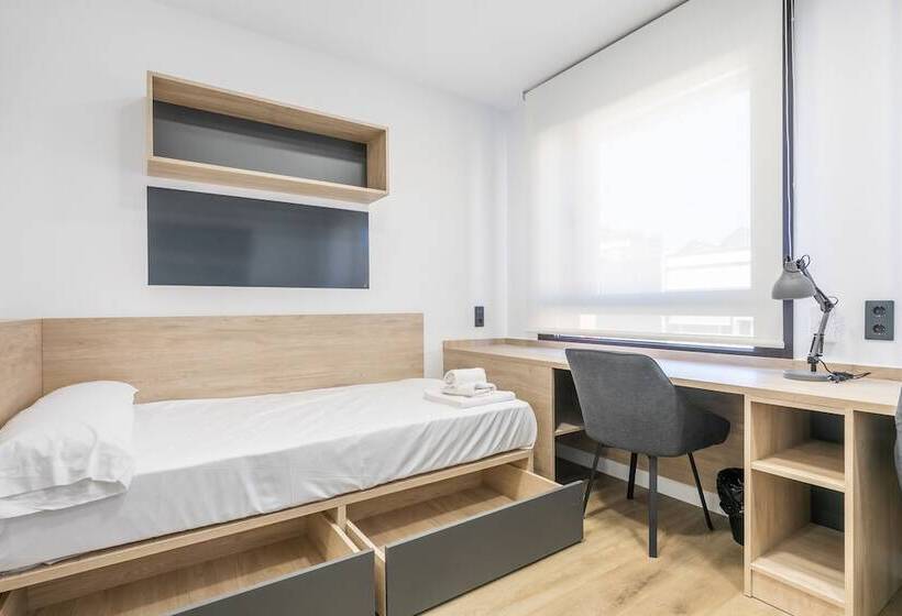 اتاق استاندارد, Micampus Salcedo Student Residence