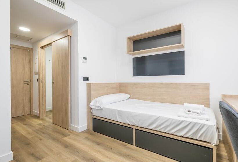 اتاق استاندارد, Micampus Salcedo Student Residence