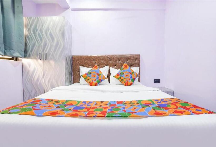 Quarto Deluxe, Fabexpress Kirtiraj