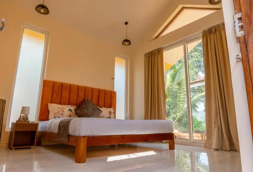 Chambre Deluxe, La Luxo
