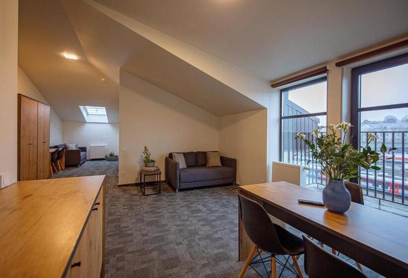 اتاق لوکس چهار تخته, Loft Inn Self Check In