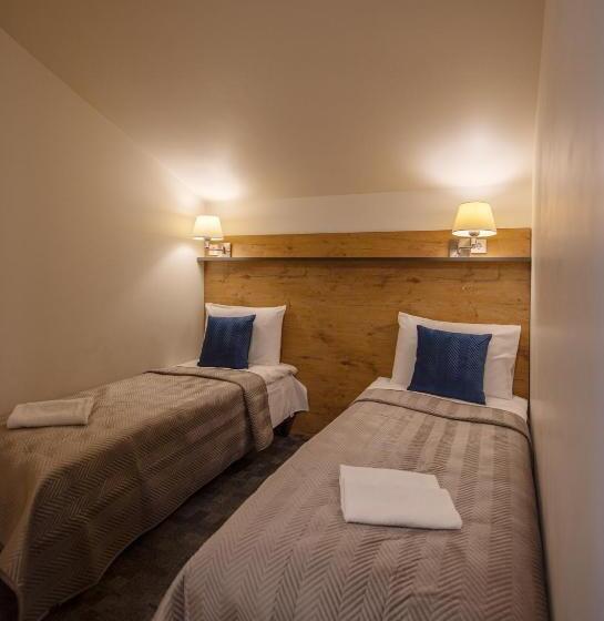 اتاق لوکس چهار تخته, Loft Inn Self Check In