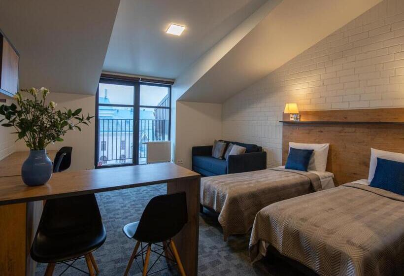 Economy Quadruple Room, Loft Inn Self Check In