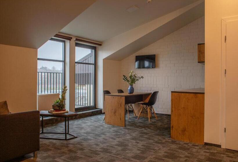 Economy Quadruple Room, Loft Inn Self Check In