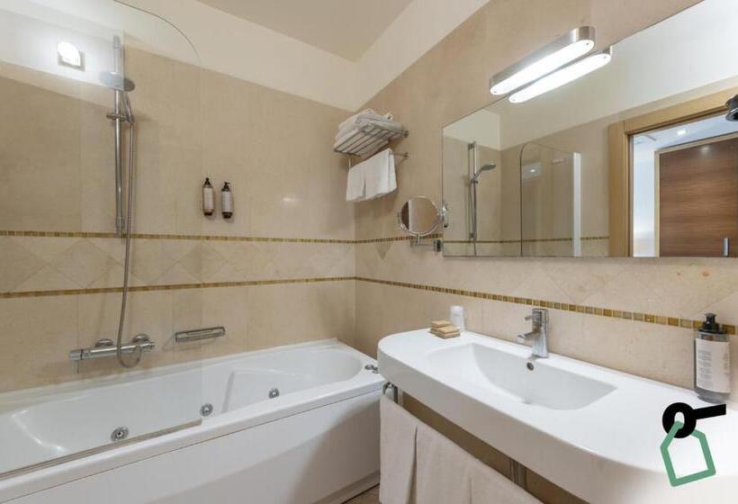 스탠다드 발코니 룸, Hotiday Room Collection Otranto