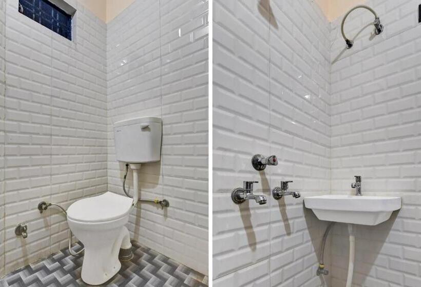 Triple Classic Room, Oyo Hotel Dream Palace