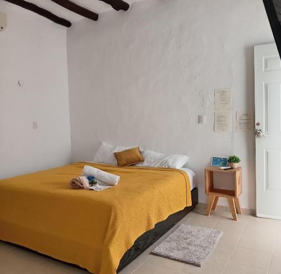 带大床的标准工作室, Casa Blue Habitación Orca