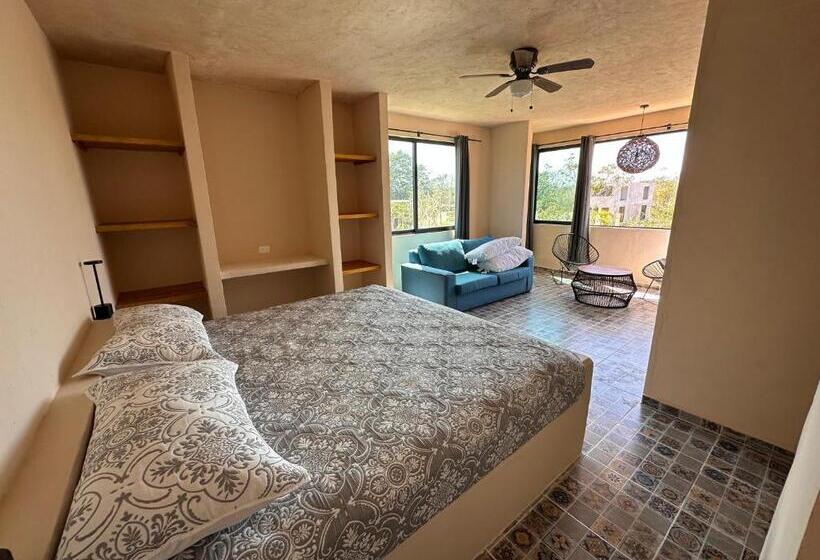 جناح جونيور مزوَّد بتراس, Xbalche Eco Hotel & Rv Park