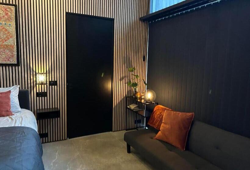 キングサイズベッドのデラックスルーム, Bed & Breakfast Bybreg