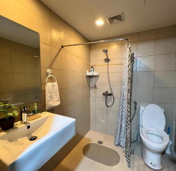 스탠다드 스튜디오 정원 전망, Brand New Studio W/ Washer In Manhattan Plaza Tower Ll