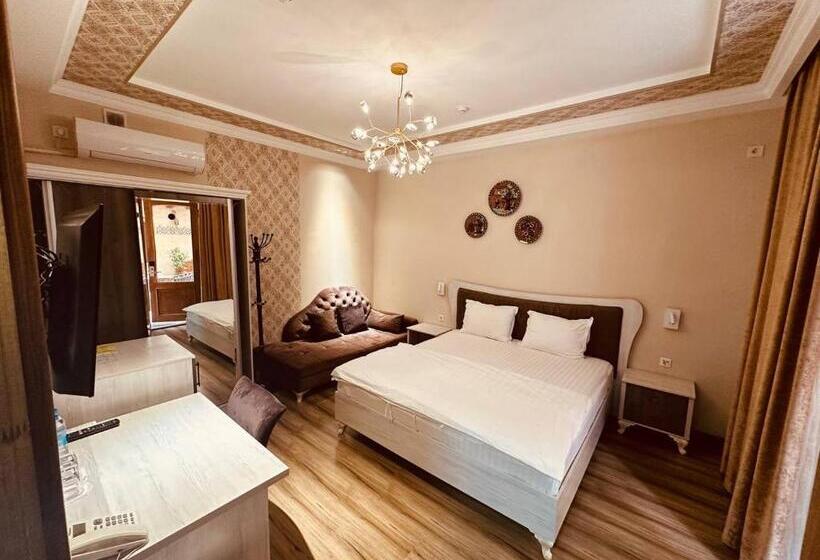 豪华房间, Asal Boutique