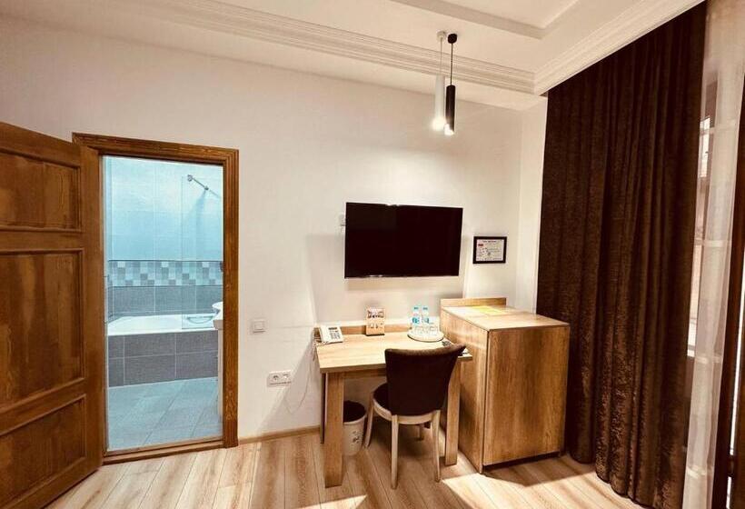 高级大房间, Asal Boutique