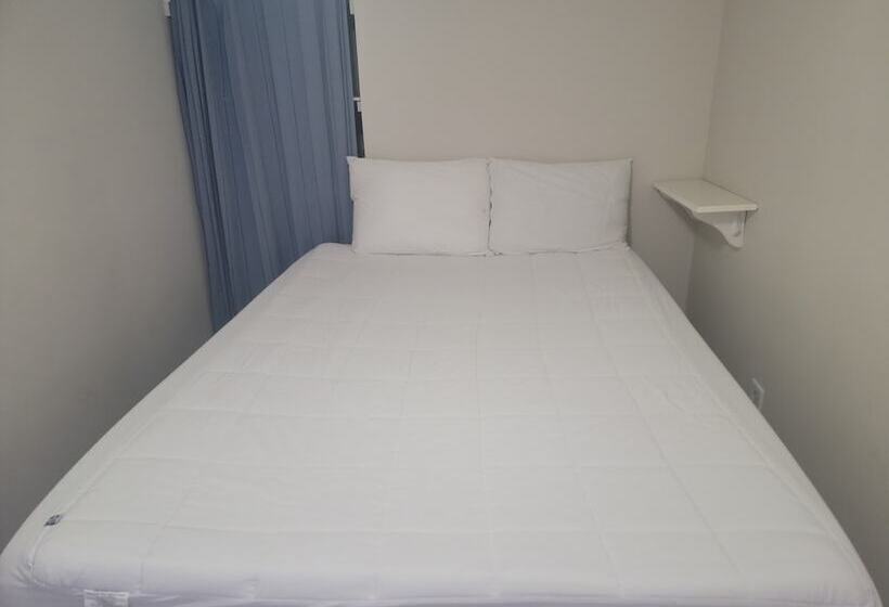 بنجلو قياسى, Beaufort Harbour Suites And Lodges