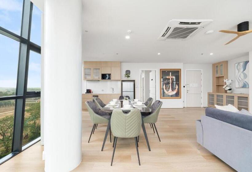 Family Suite, Naka Raj Escape