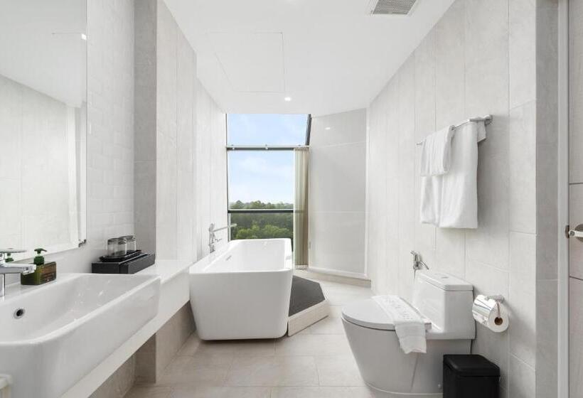 Family Suite, Naka Raj Escape