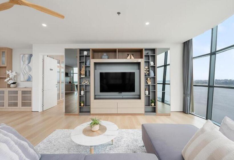 Family Suite, Naka Raj Escape