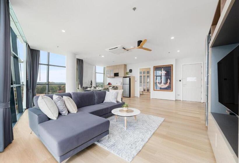 Family Suite, Naka Raj Escape