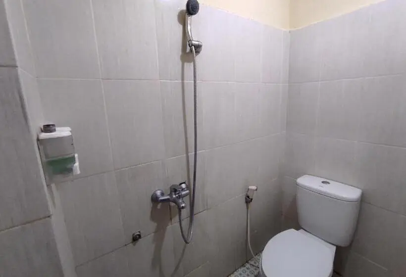 スタンダードルーム, Oyo 93443 Emmy Homestay Syariah