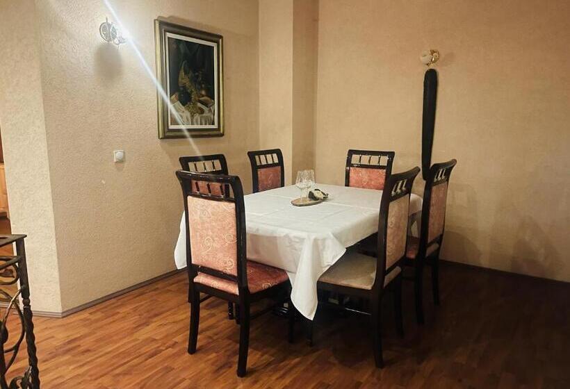 ویلای 1 خوابه با چشمانداز باغ, Turkuaz