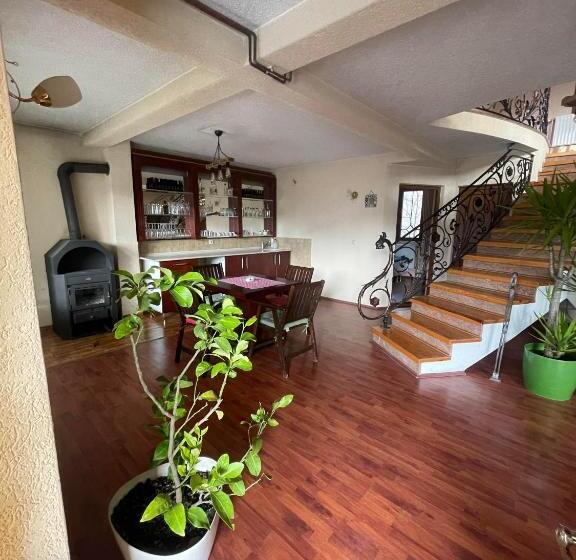 ویلای 1 خوابه با چشمانداز باغ, Turkuaz