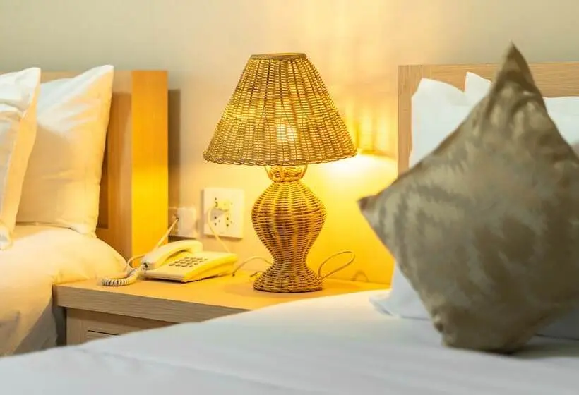 Perhehuone, Vongkhamsene Boutique