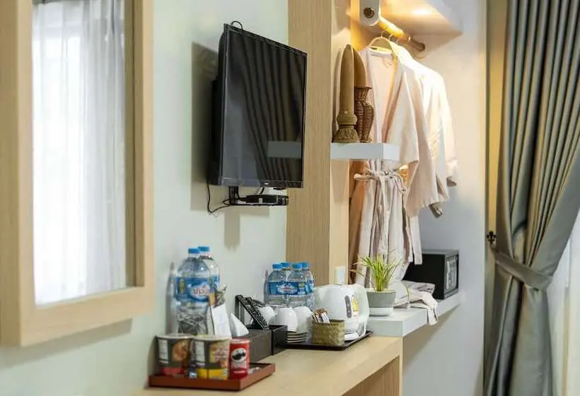 Perhehuone, Vongkhamsene Boutique