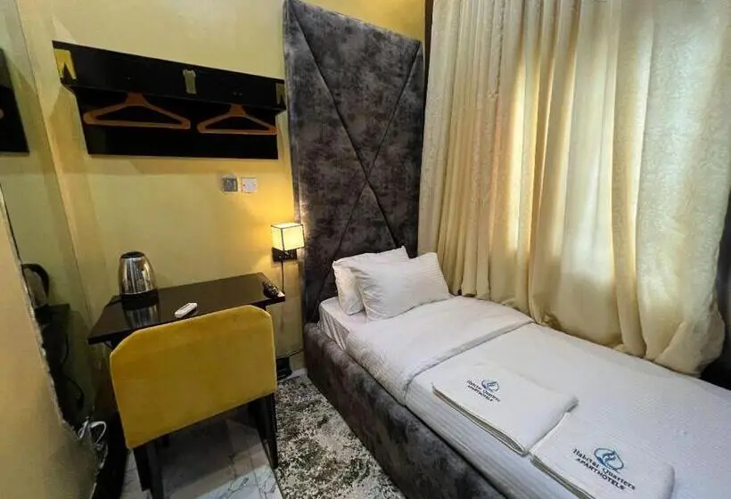 اتاق استاندارد یک نفره, Hq Hotel And Lounge