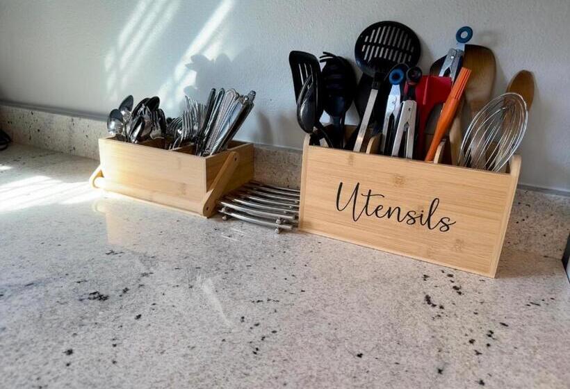 Дом 3 Спальни, Lakeside Motel, Cabins And Rv