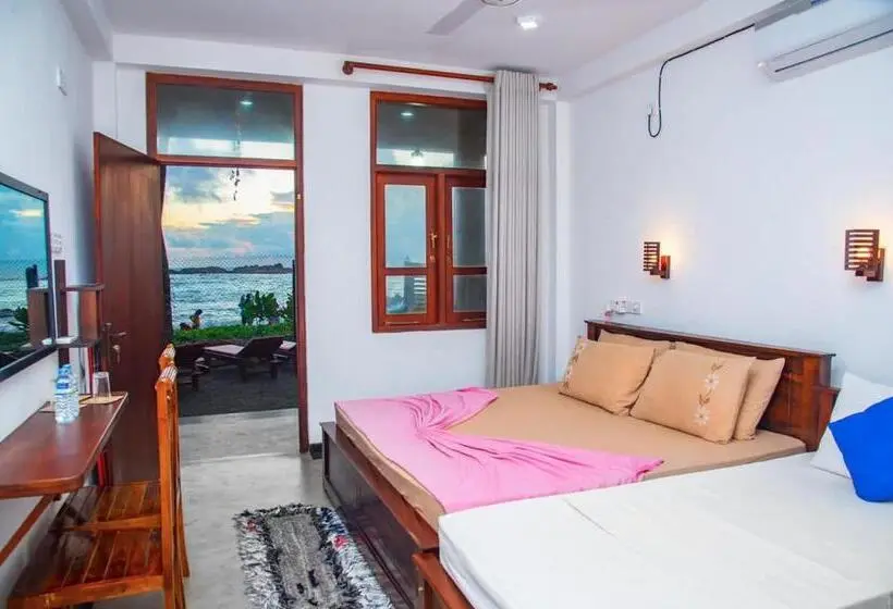 Triple Room Sea View, Hanka Villa  Ambalangoda