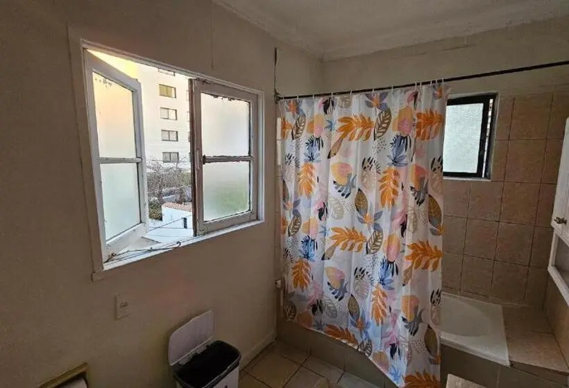 Standard Neljän Hengen Huone Jaettu Kylpyhuone, Hostal Gloria Viña