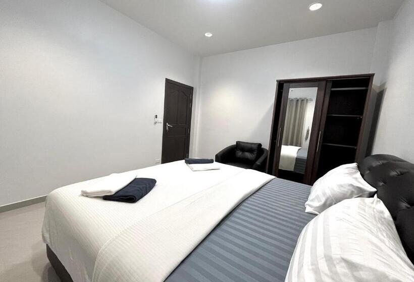 بنجلو قياسى غرفتين نوم, Swiss Resort