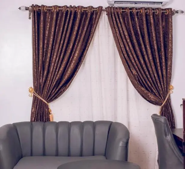 اتاق لوکس با تخت بزرگ, Abada Luxury Hotel And Suites