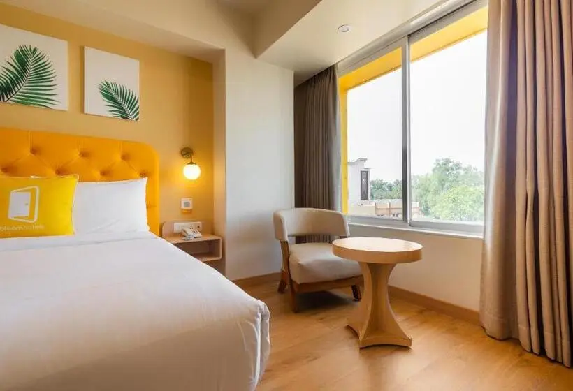 Camera Standard, Bloom Hotel   Ranchi