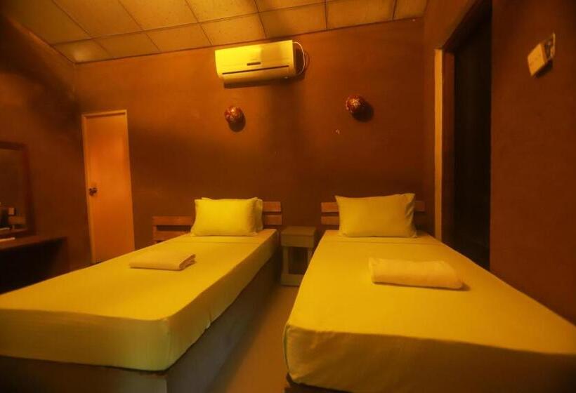 Трехместный Номер Deluxe, Dinna Nature Hostel