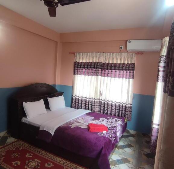 اتاق لوکس, Krishna Inn