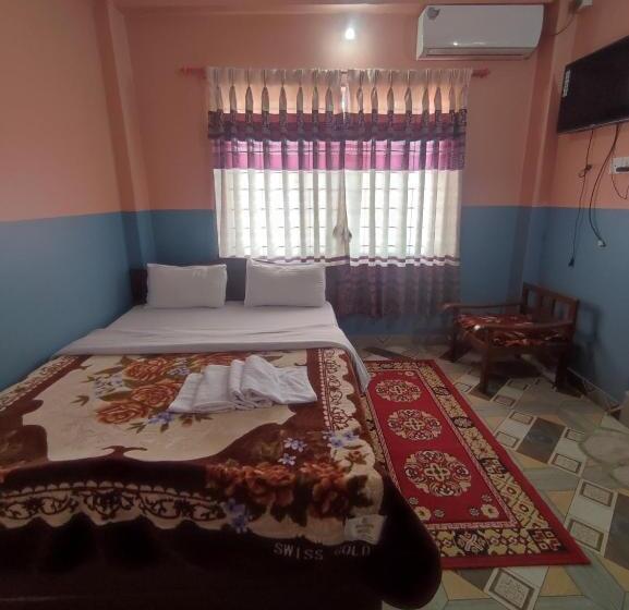 اتاق لوکس, Krishna Inn