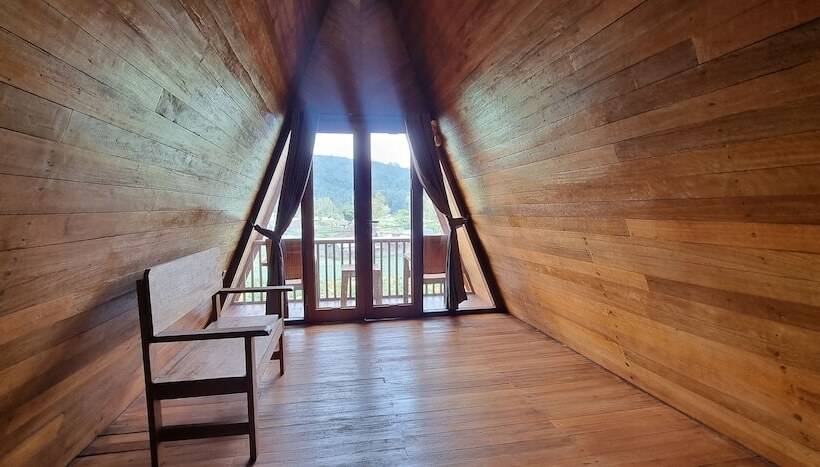 家庭间, Umah Nanda Kintamani