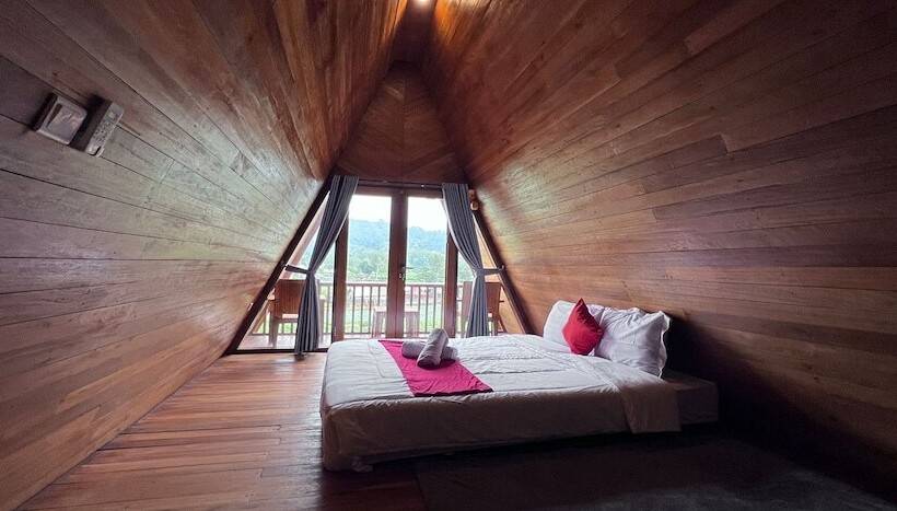 חדר משפחתי, Umah Nanda Kintamani