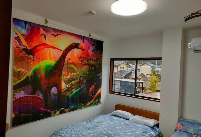 エコノミールーム, 11月フルリフォーム 12月オープン恐竜一色ゲストハウスdinosaur Guesthouse