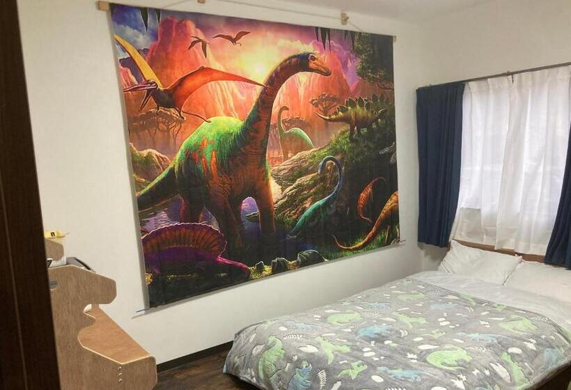 Ekonomik Oda, 11月フルリフォーム 12月オープン恐竜一色ゲストハウスdinosaur Guesthouse