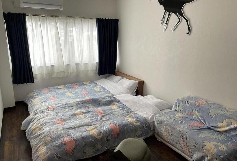 Economy Triple Room, 11月フルリフォーム 12月オープン恐竜一色ゲストハウスdinosaur Guesthouse