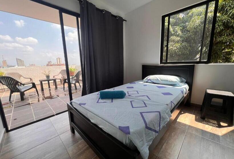 スーペリアールーム, Epifania Hostel