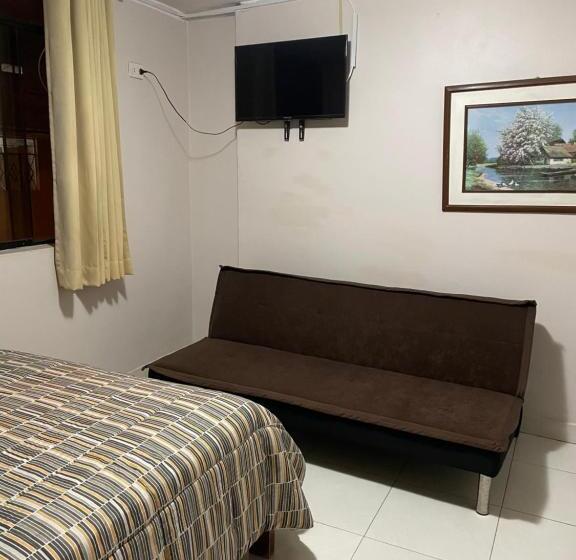 اتاق استاندارد, Hostal Alborada